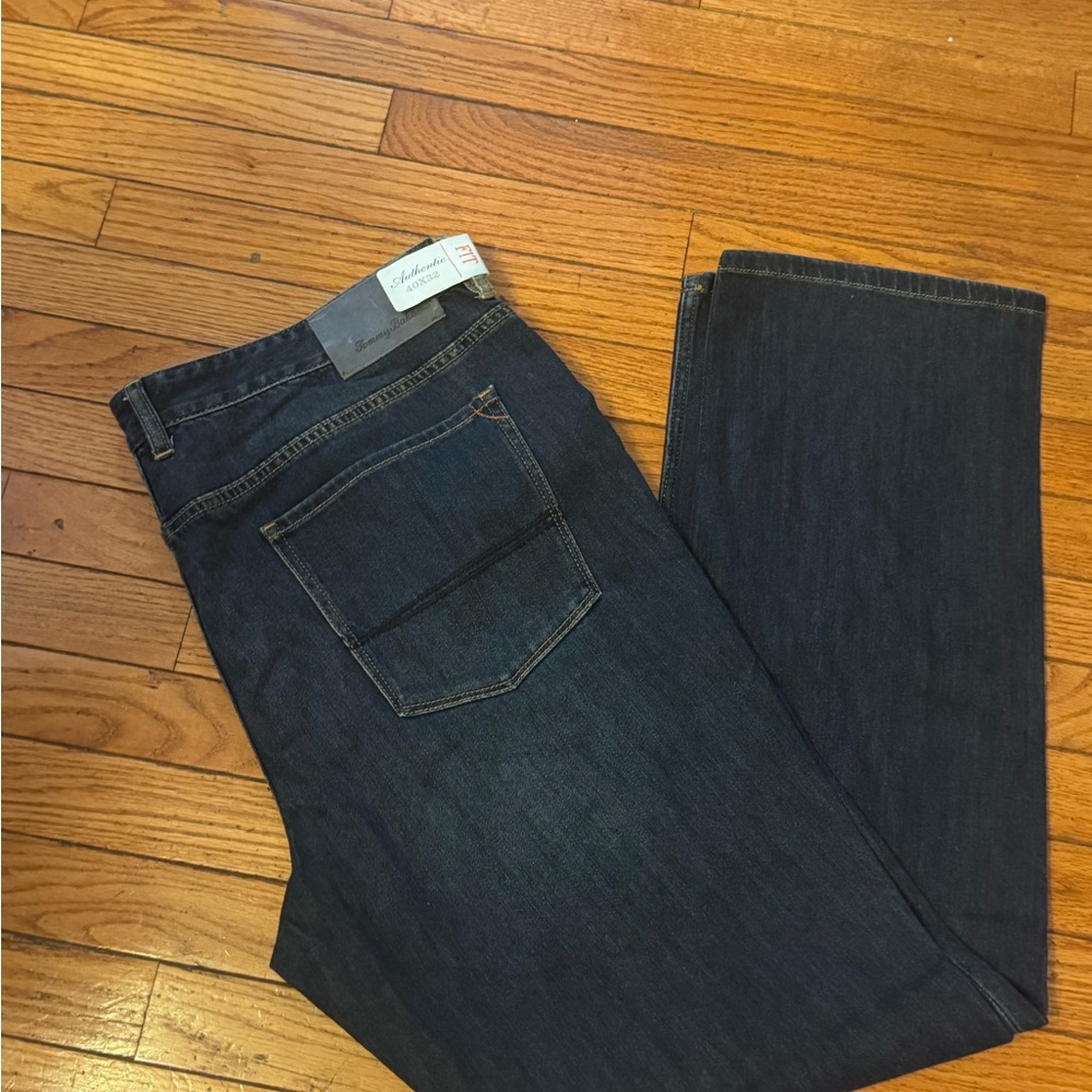 Tommy Bahama Men's Dark Blue Authentic Fit - Picture 2 of 9